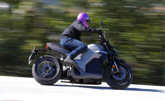 Moto électrique : et si les premiers à y croire avaient raison ?